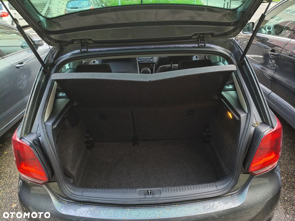 Volkswagen Polo 1.6 TDI DPF Highline - 9