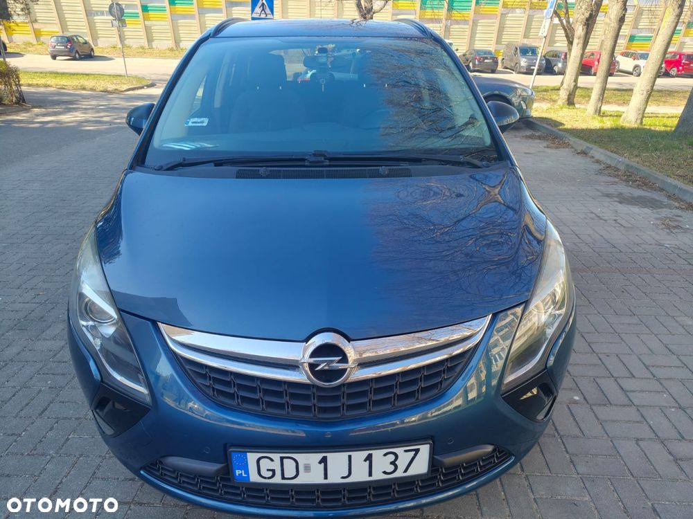 Opel Zafira - 2