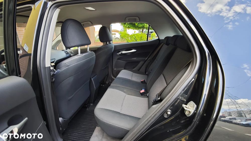 Toyota Auris 1.6 Edition - 13