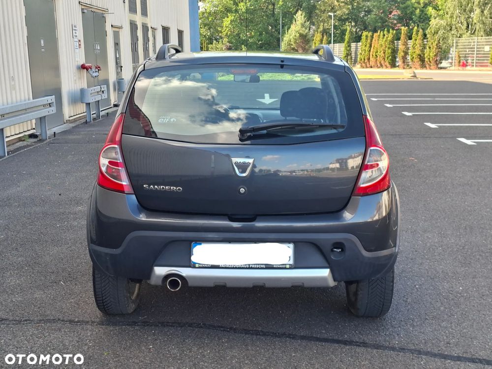 Dacia Sandero Stepway - 12