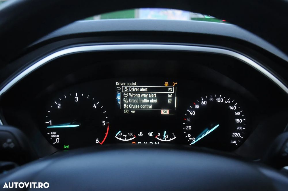 Ford Focus 1.5 TDCi Powershift Titanium - 19