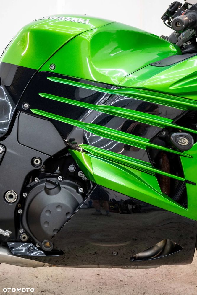 Kawasaki ZZR - 12