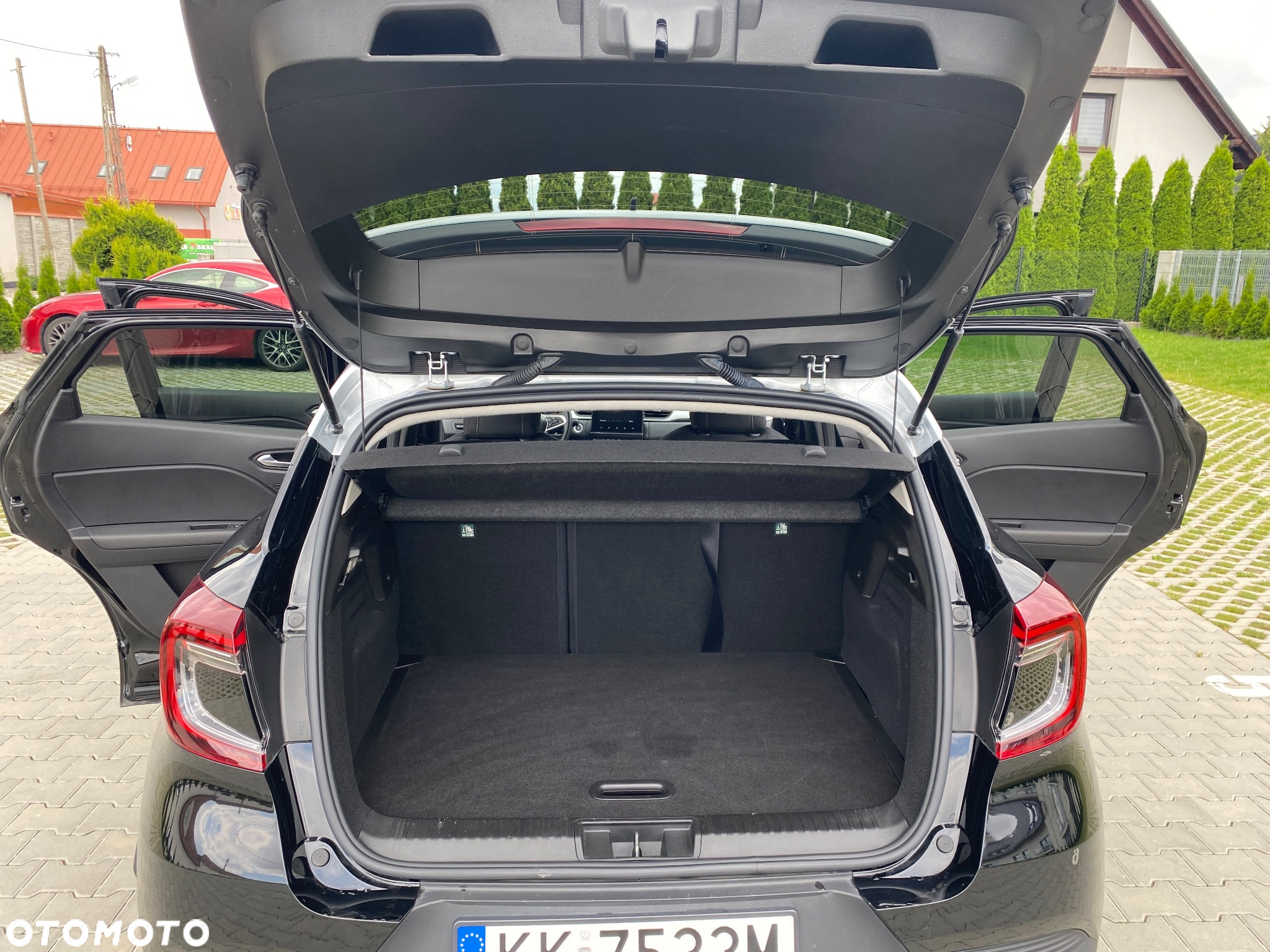 Renault Captur - 24