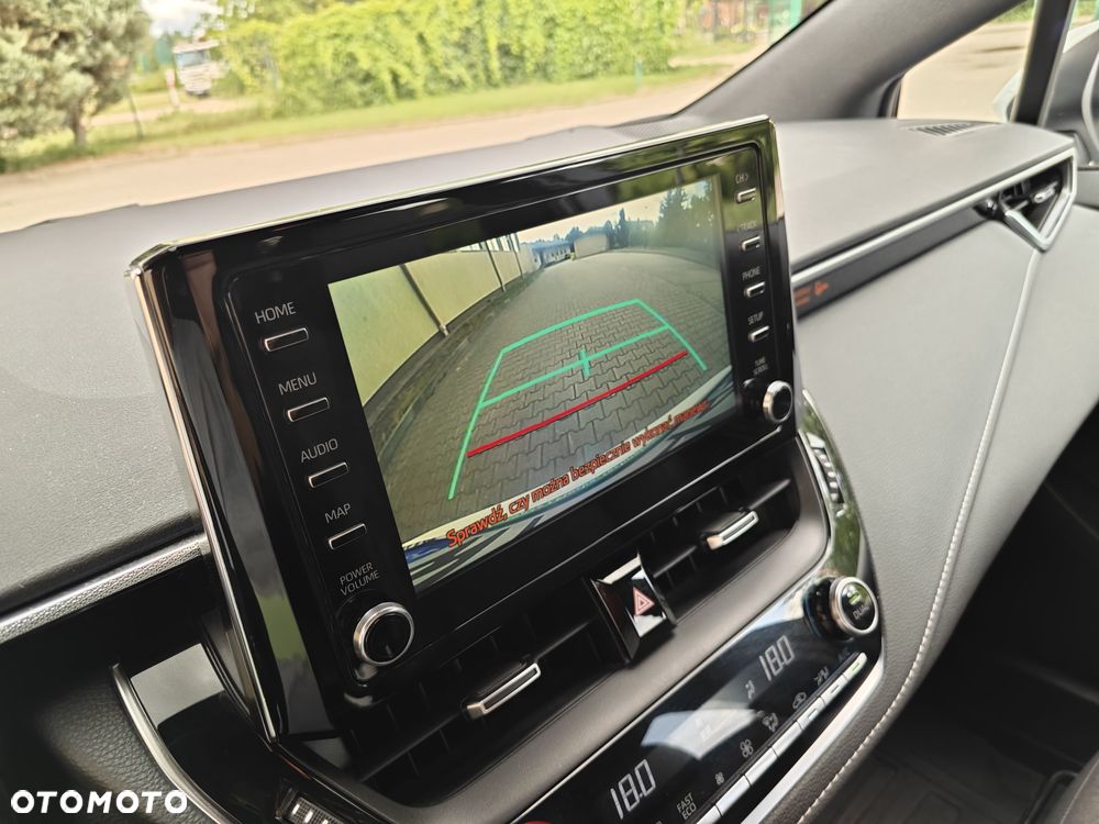 Toyota Corolla 2.0 Hybrid Comfort - 27