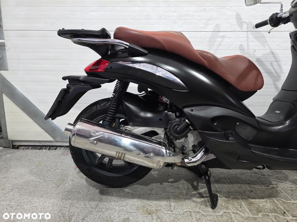 Piaggio Beverly - 17