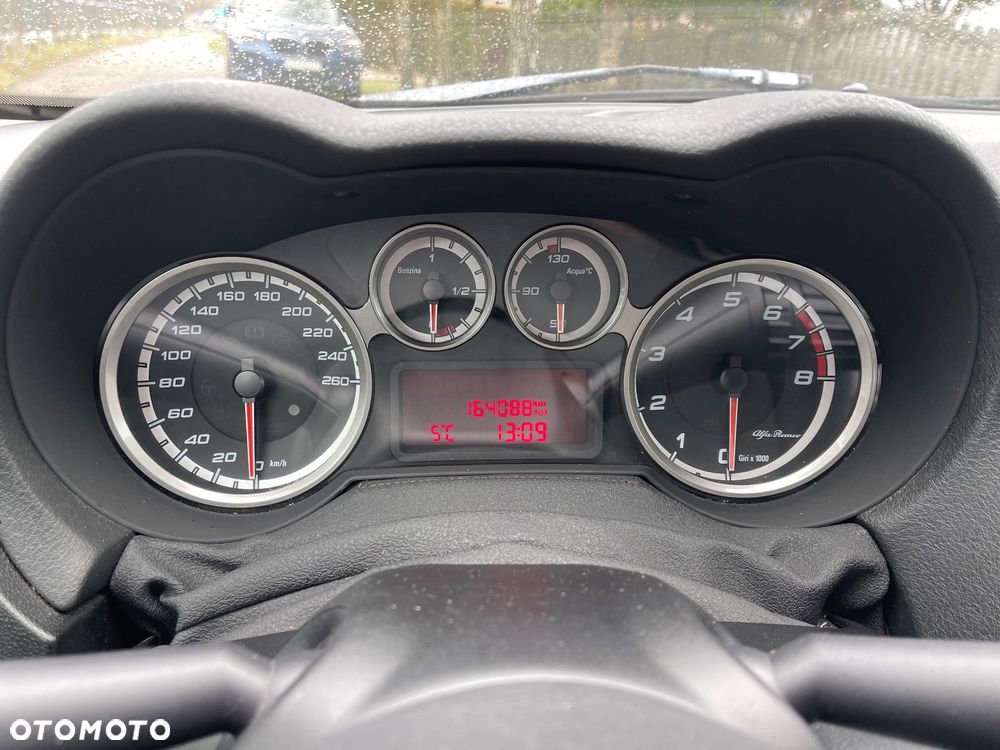 Alfa Romeo Mito 1.4 Distinctive - 18