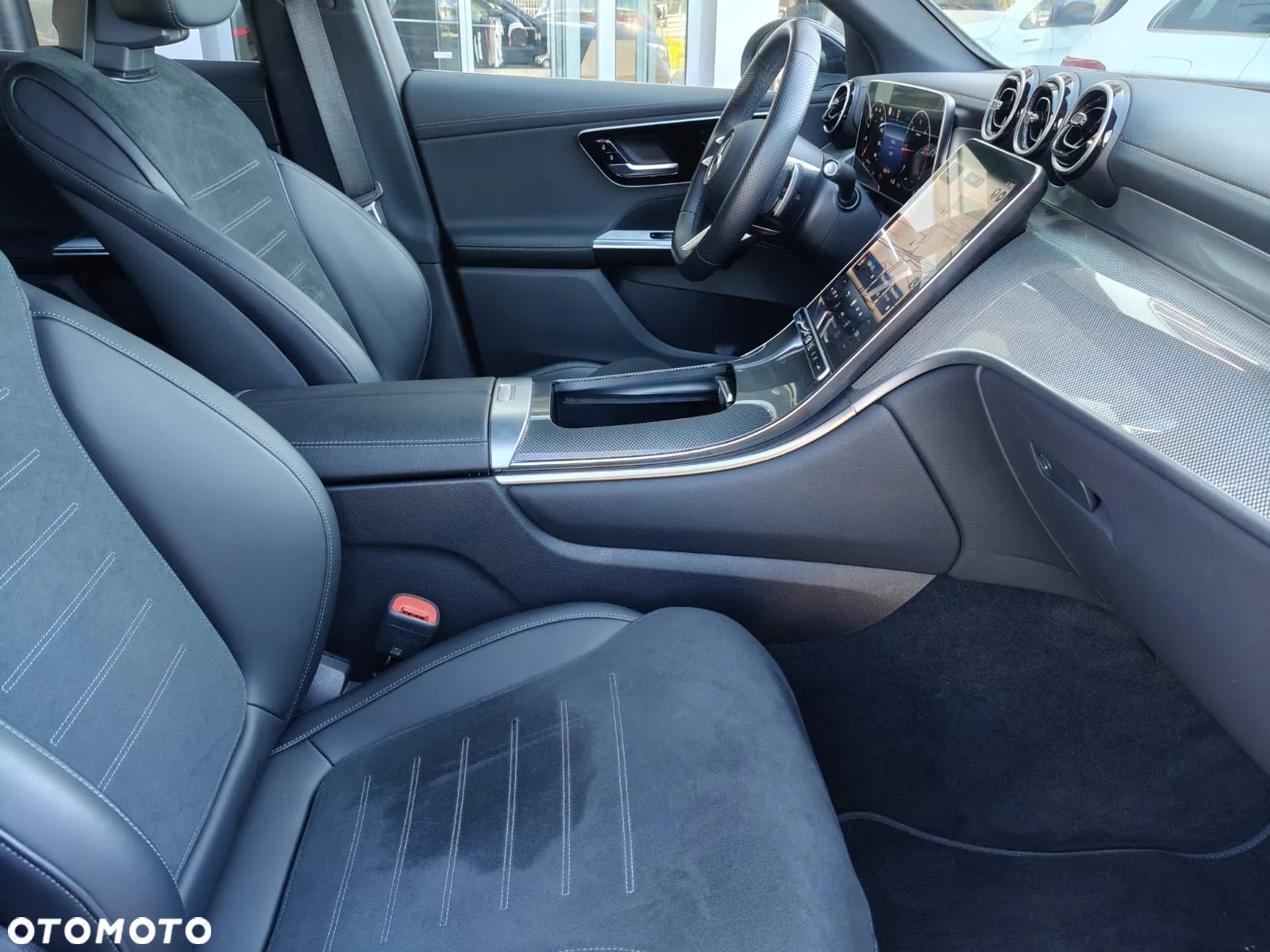 Mercedes-Benz GLC 220 d mHEV 4-Matic AMG Line - 18