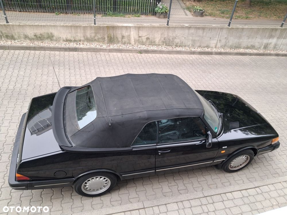 Saab 900 - 8