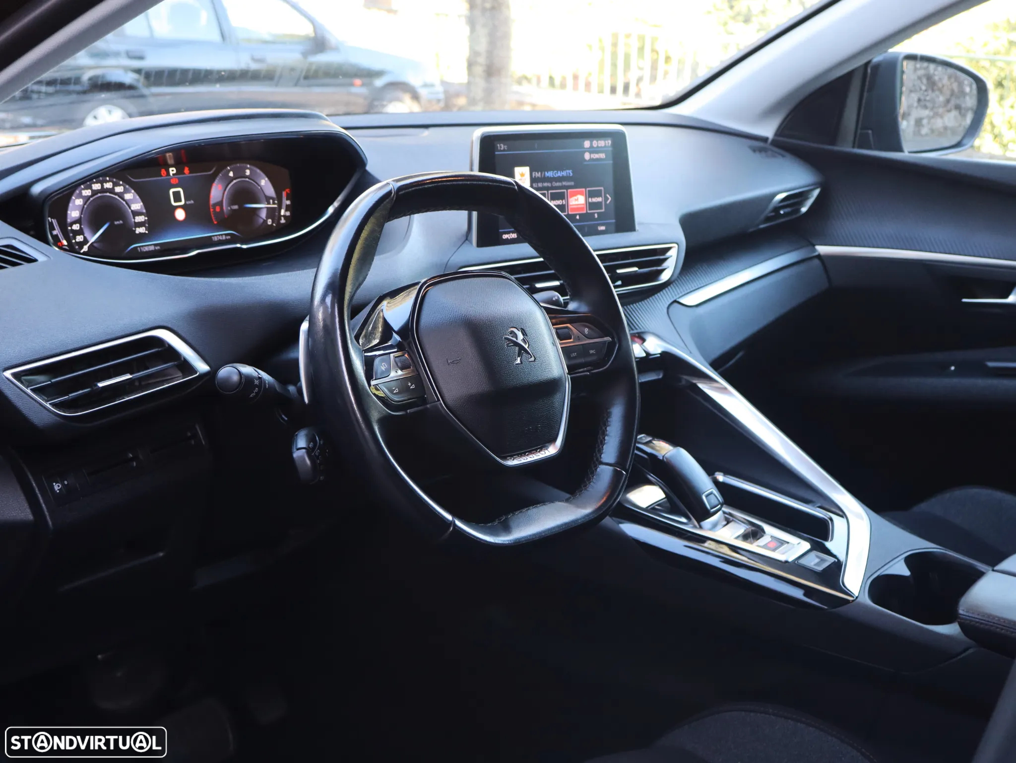 Peugeot 3008 1.5 BlueHDi Allure EAT8 - 31