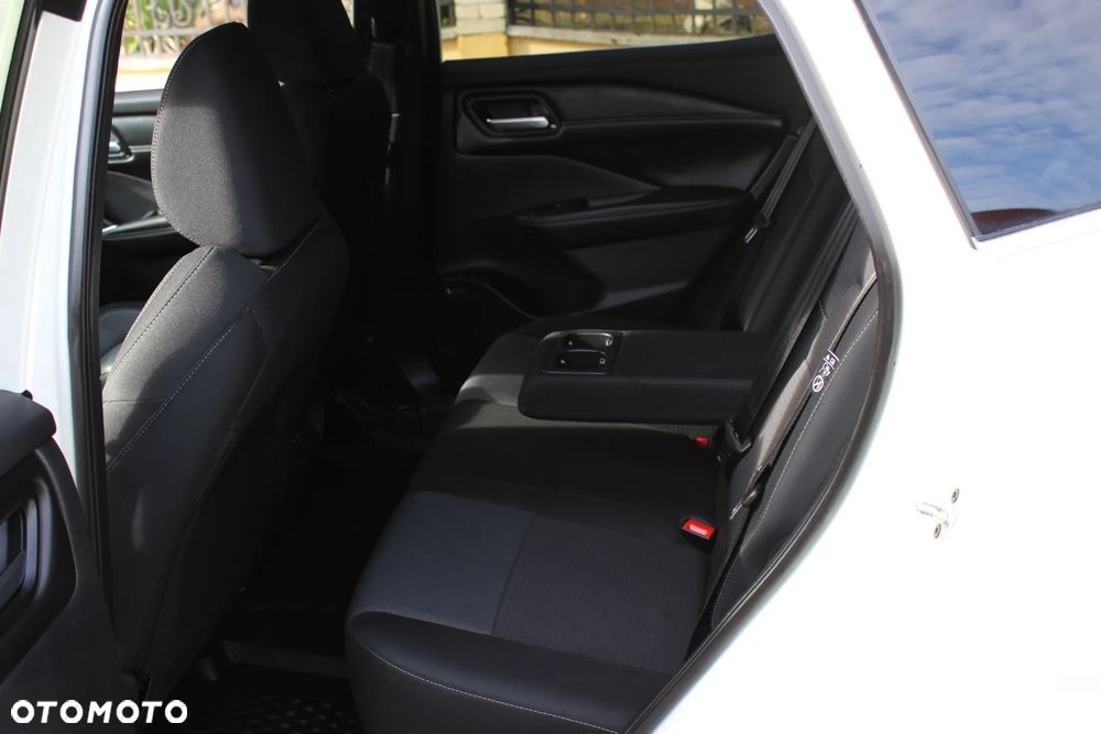 Nissan Qashqai ver-1-3-dig--t-mhev-4x4-tekna-xtronic - 15