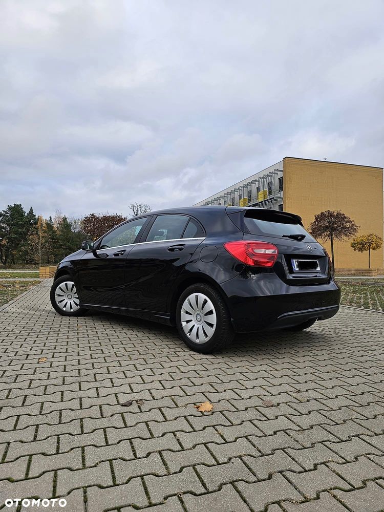 Mercedes-Benz Klasa A 180 (BlueEFFICIENCY) - 5