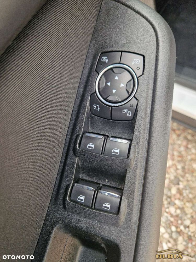 Ford Galaxy - 35