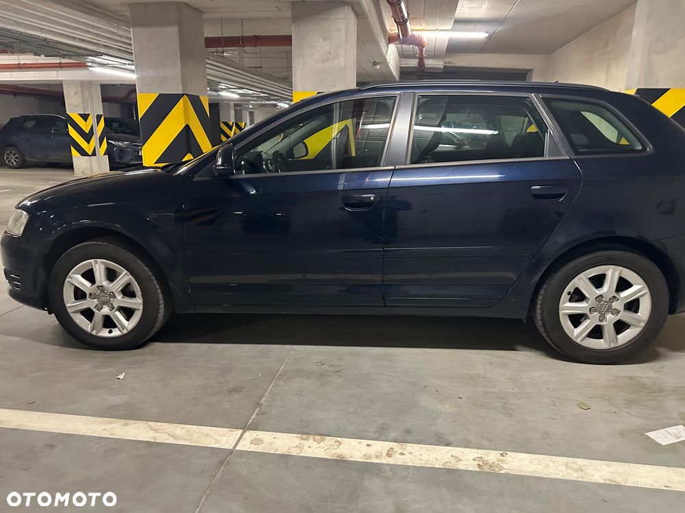 Audi A3 Sportback - 4