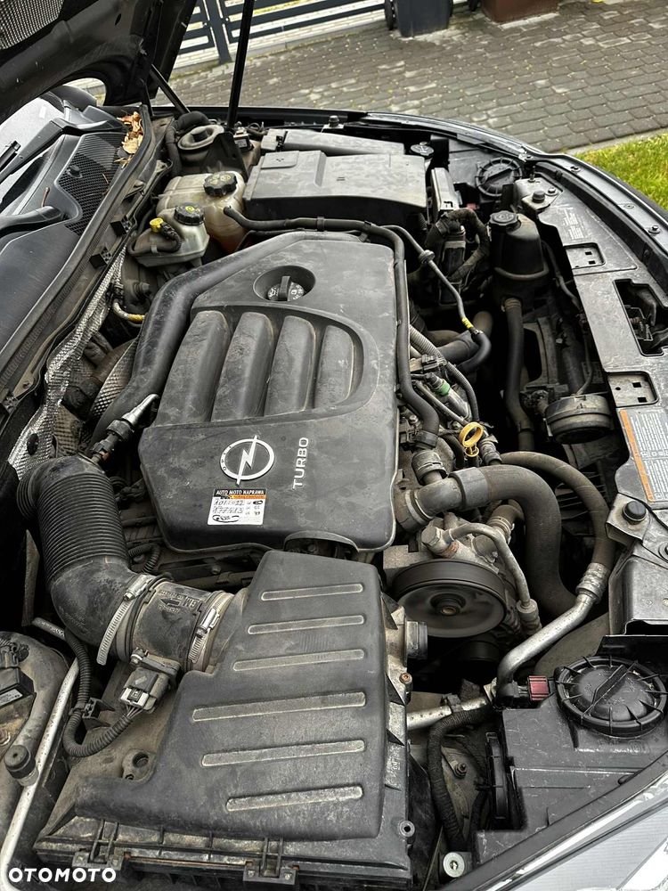 Opel Insignia 2.0 T Sport - 28