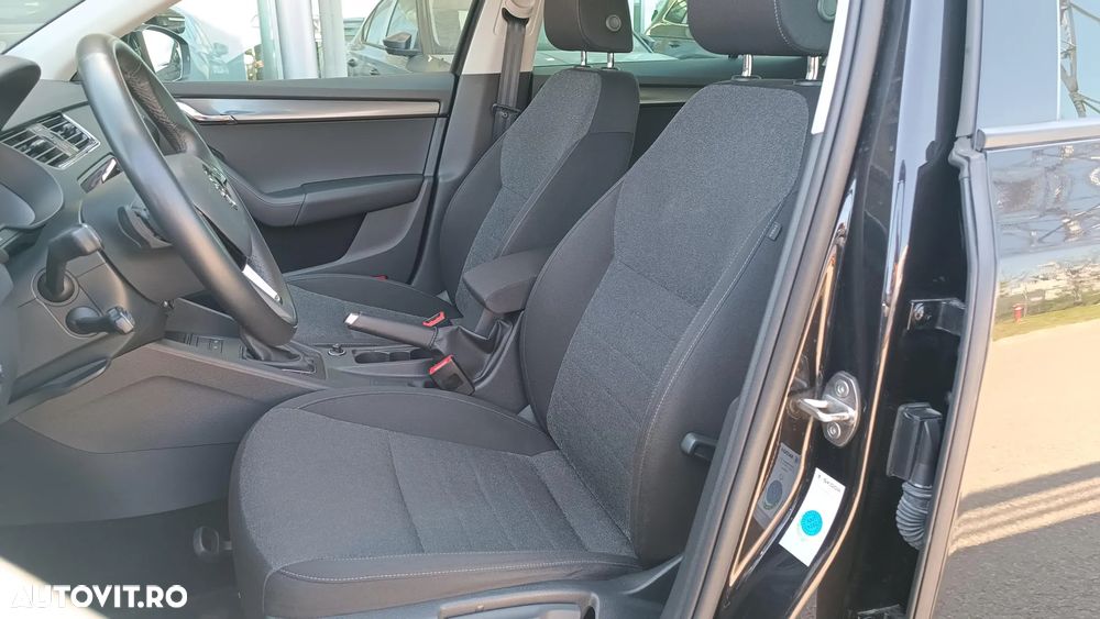 Skoda Octavia 2.0 TDI DSG Soleil - 9