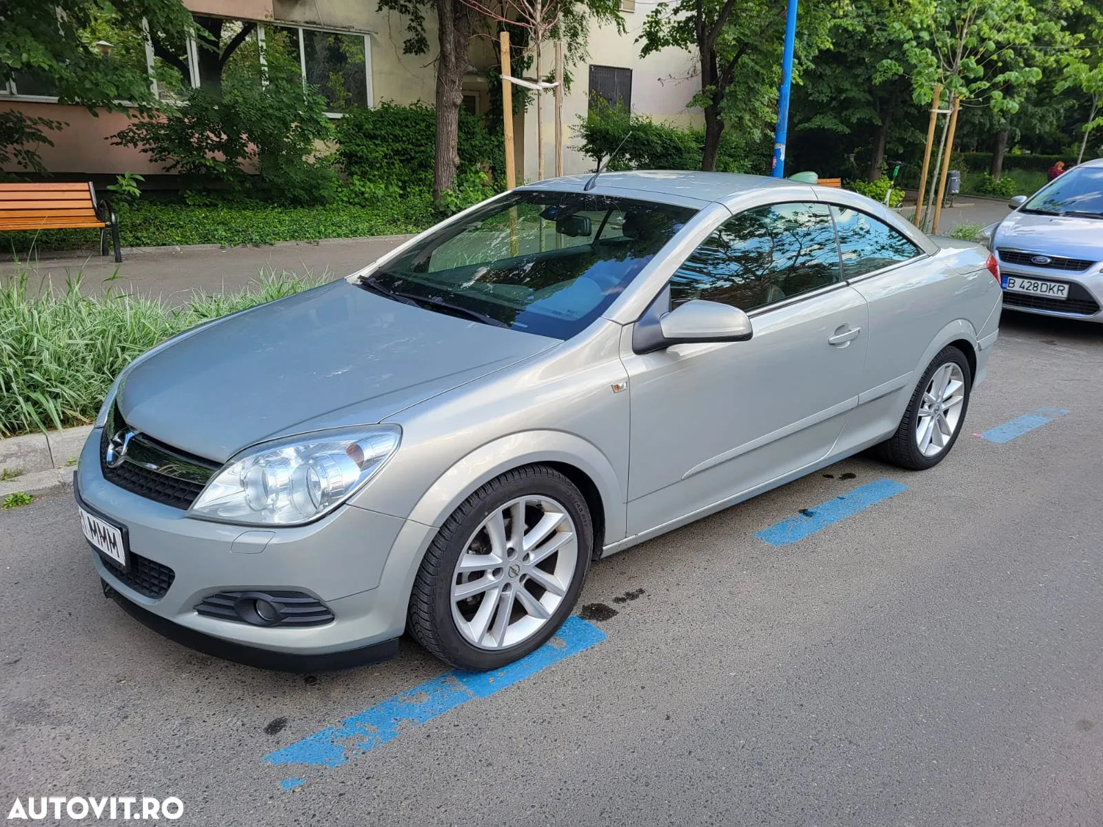 Opel Astra Twintop 1.8i Aut. Cosmo - 8