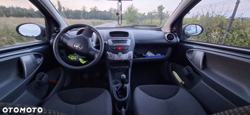 Toyota Aygo - 8