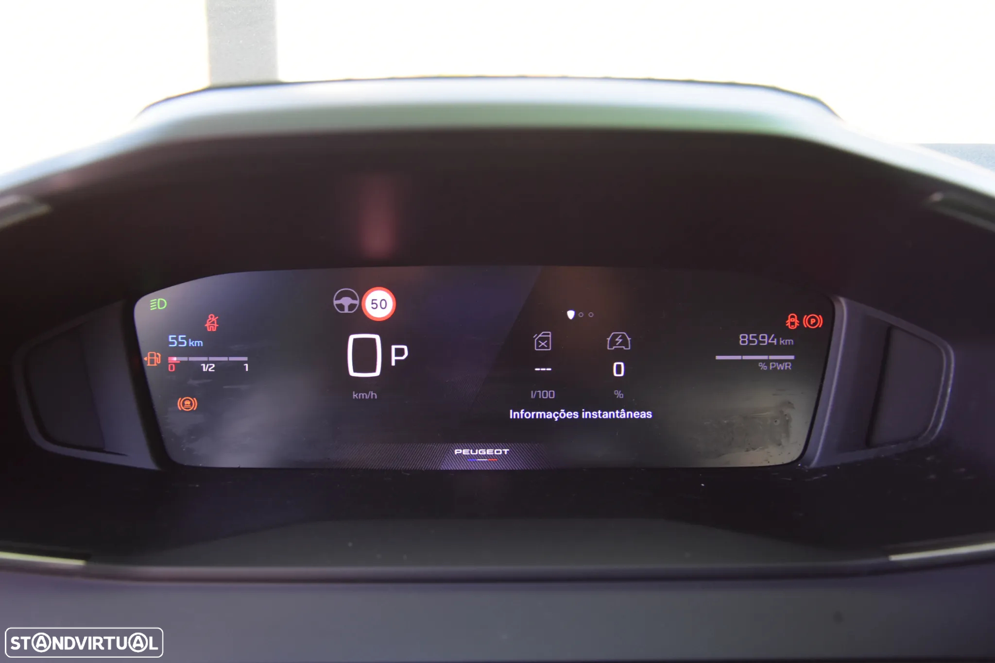 Peugeot 208 1.2 Hybrid Allure e-DCS6 - 14