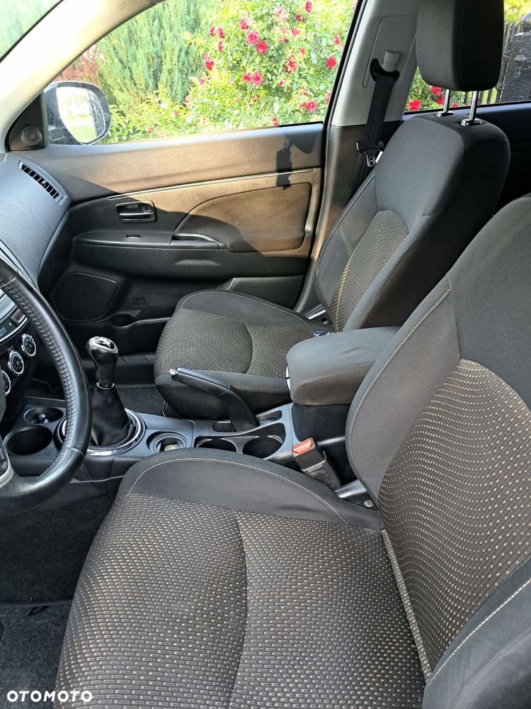 Mitsubishi ASX - 6