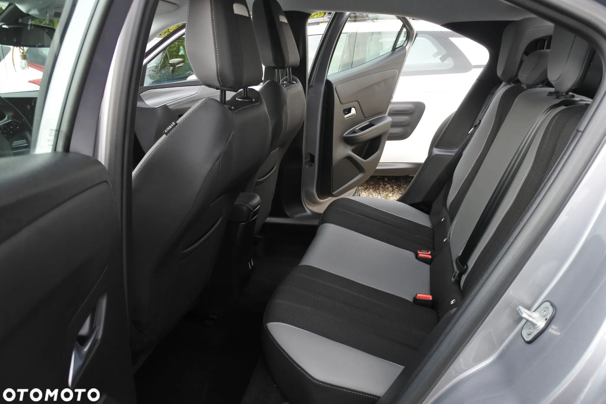 Opel Mokka 1.2 DI Turbo Business Elegance - 9