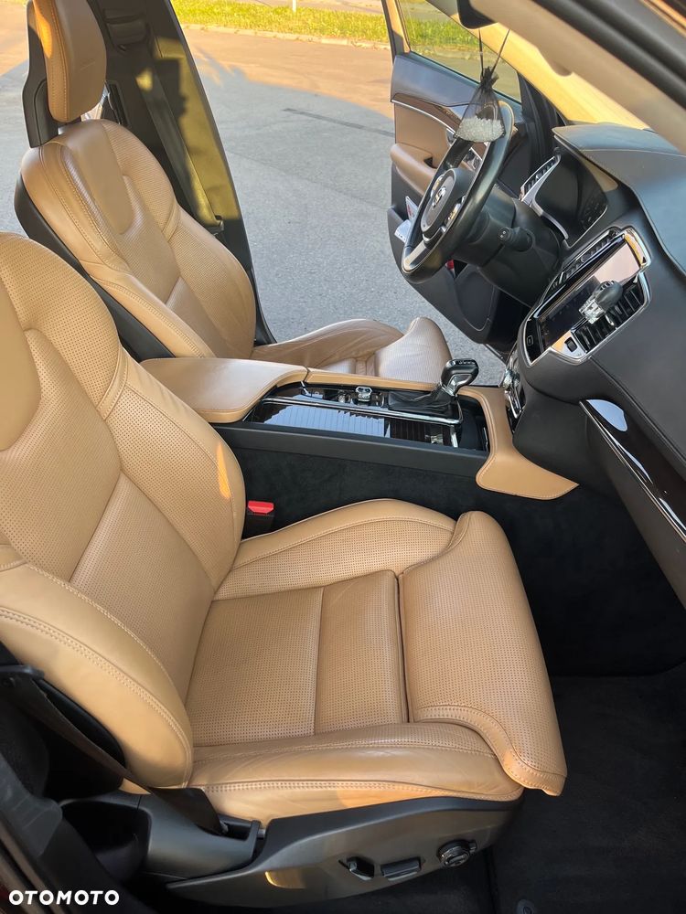 Volvo XC 90 D5 AWD Inscription 7os - 14