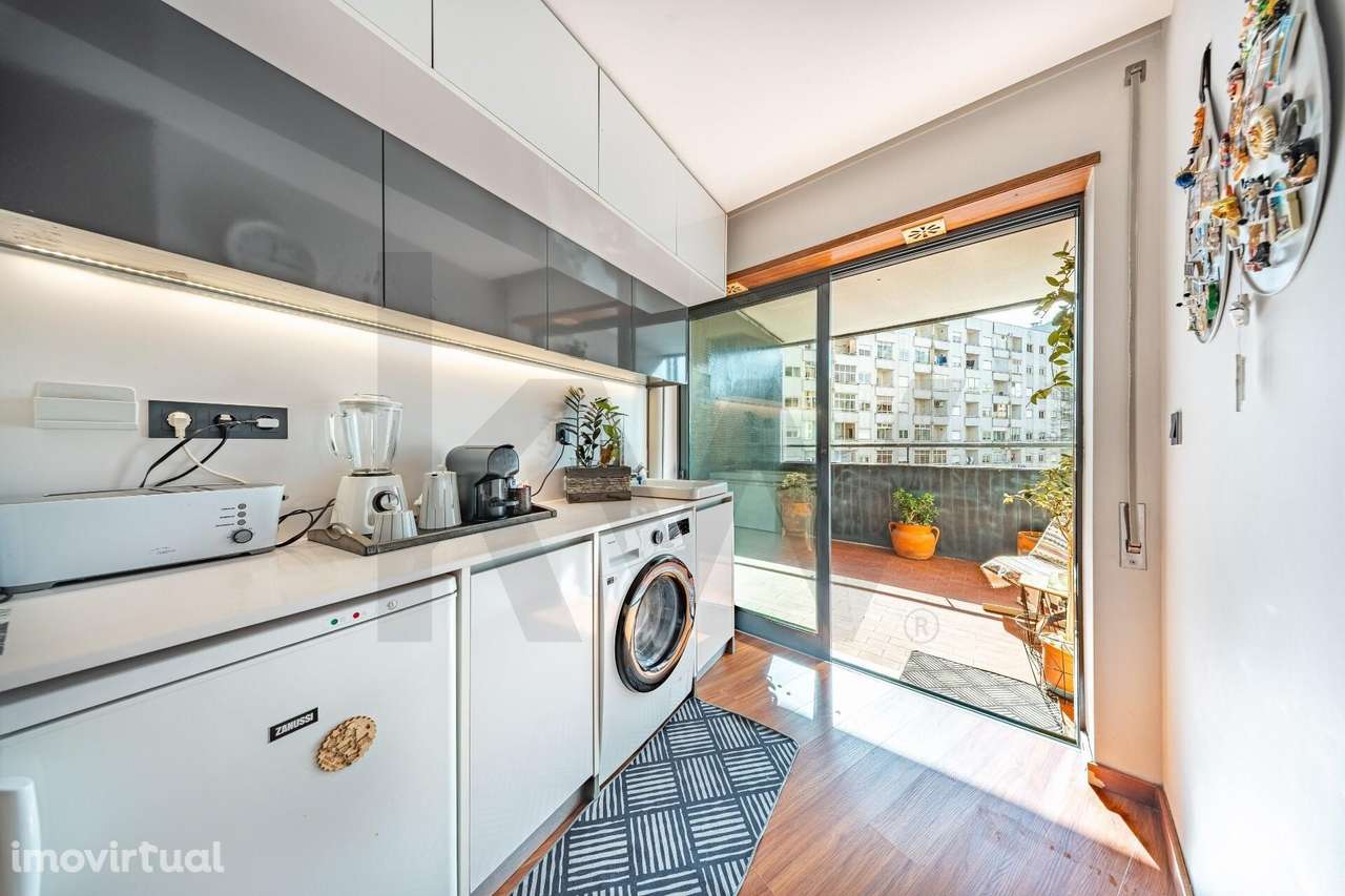 Apartamento T4 em bom estado com varandas amplas em São Vicente, Braga - Grande imagem: 4/28