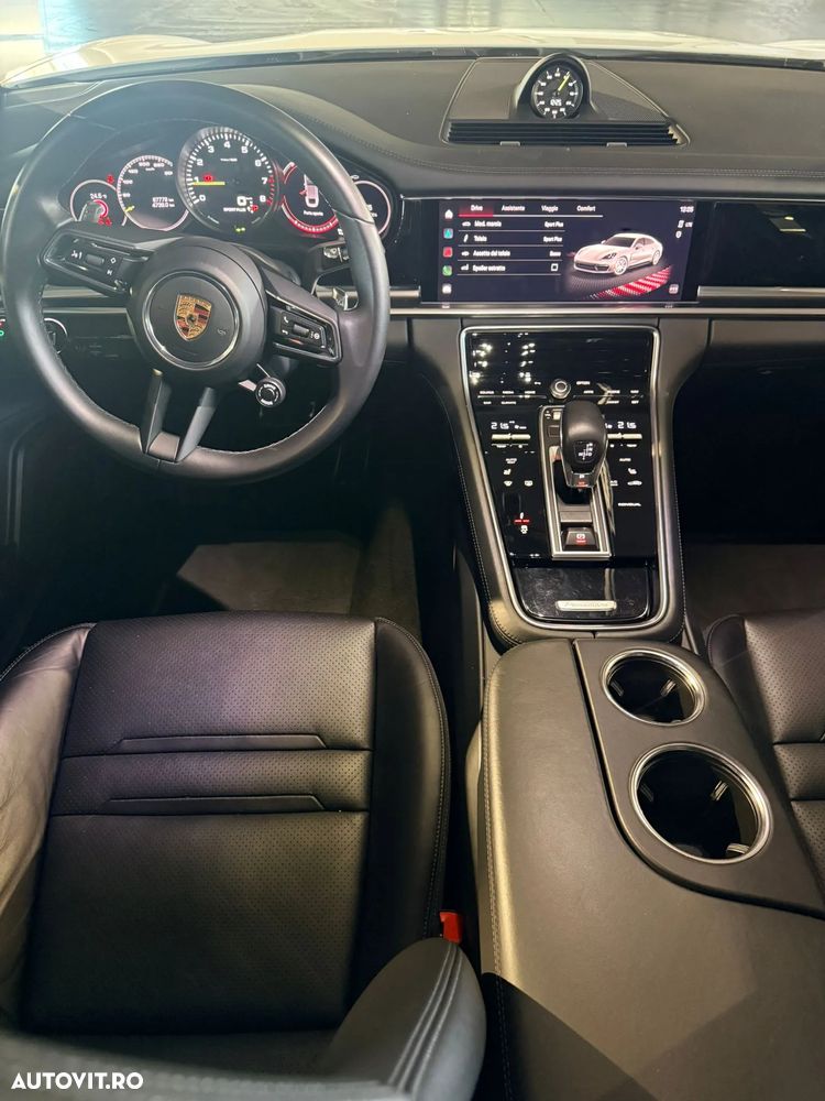 Porsche Panamera 4 E-Hybrid Platinum Edition - 4