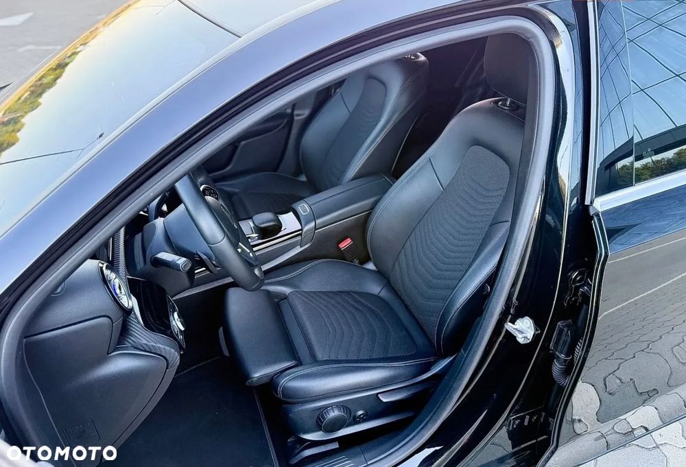 Mercedes-Benz Klasa A 220 4-Matic AMG Line - 14