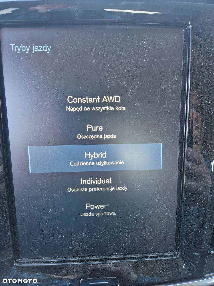 Volvo V90 T8 AWD Plug-In Hybrid Momentum - 12
