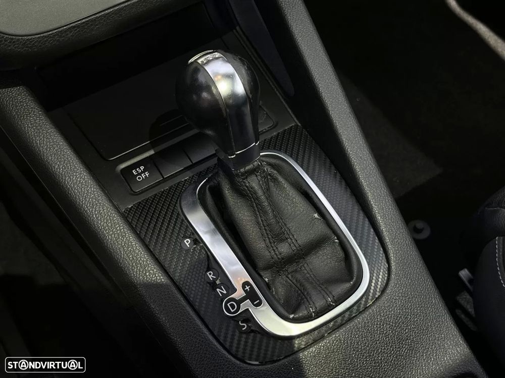 VW Scirocco 2.0 TDI Sport DSG - 11