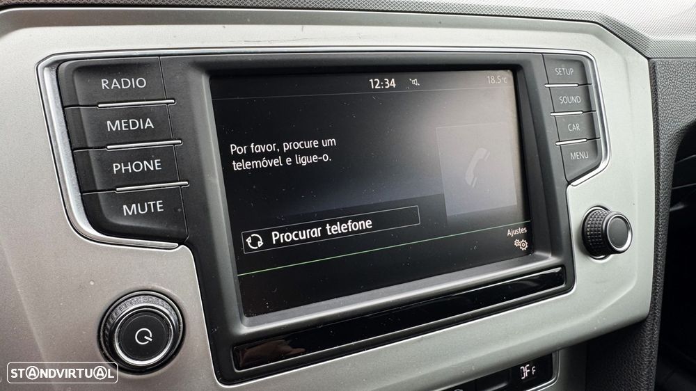 VW Passat 2.0 TDI Highline - 17