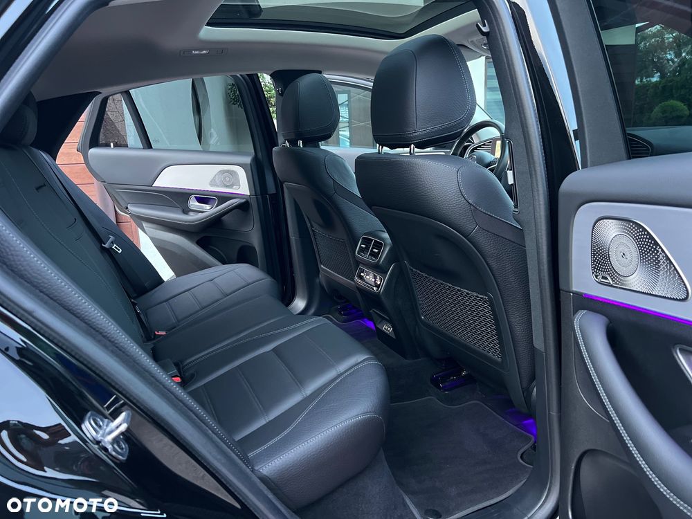 Mercedes-Benz GLE 300 d 4Matic 9G-TRONIC AMG Line - 14