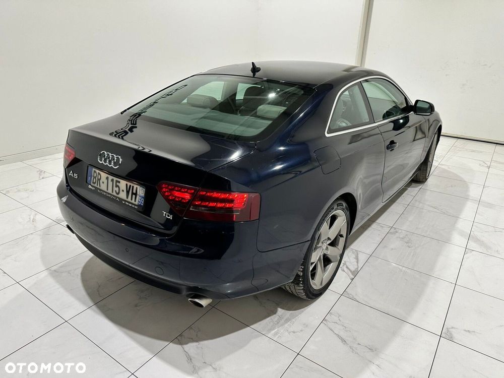 Audi A5 Coupé - 4