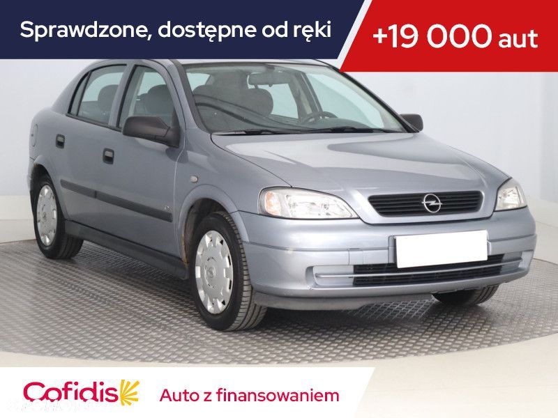 Opel Astra - 2