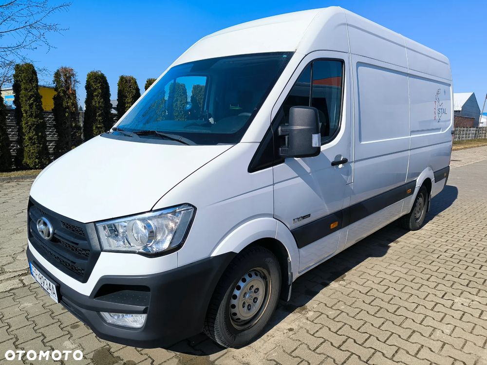 Hyundai H350 - 1