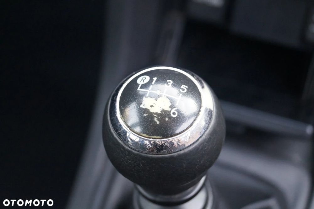 Toyota Corolla 1.6 Active - 29