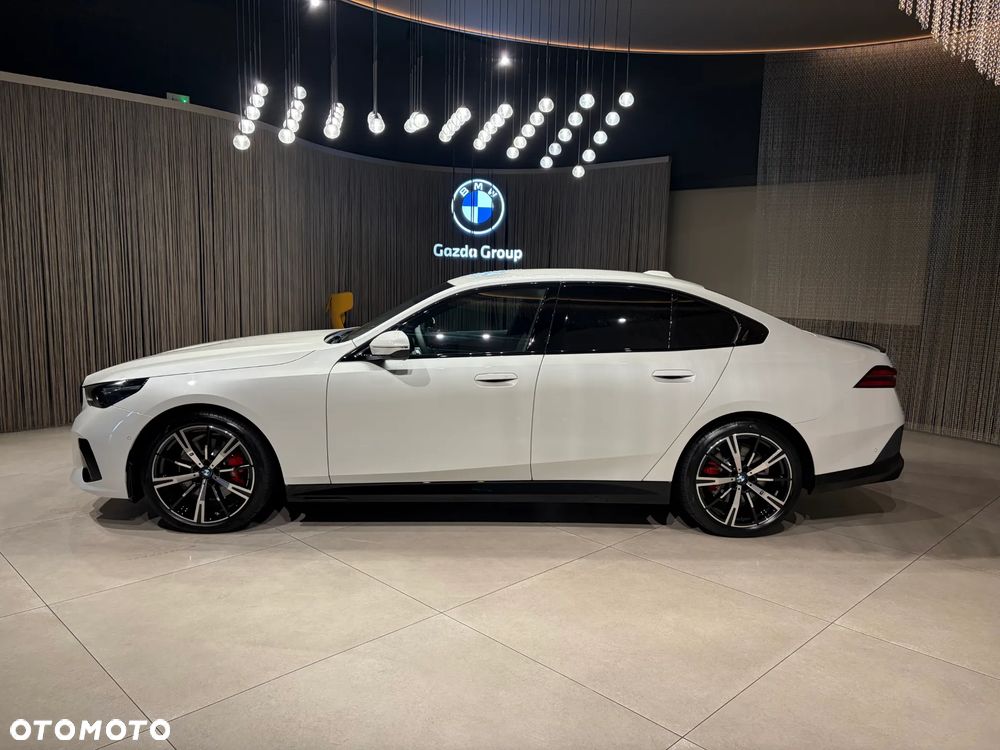 BMW Seria 5 520d mHEV M Sport - 5