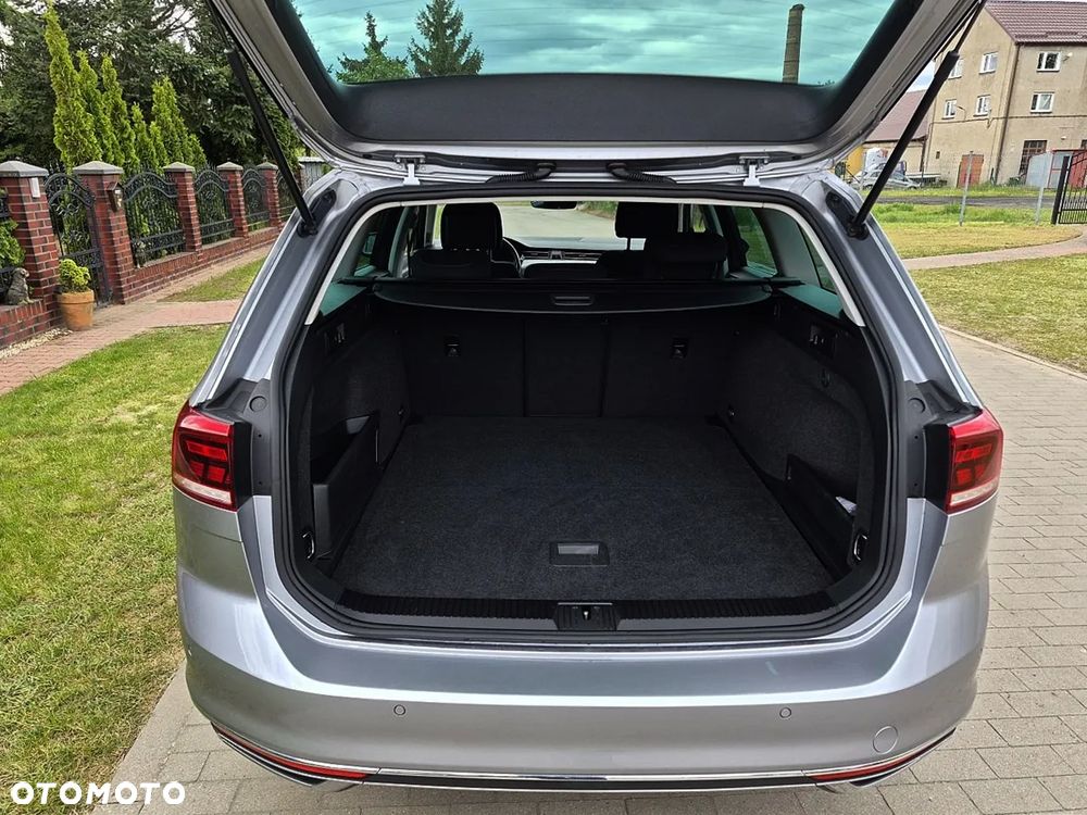 Volkswagen Passat 1.4 TSI Plug-In Hybrid GTE DSG - 36