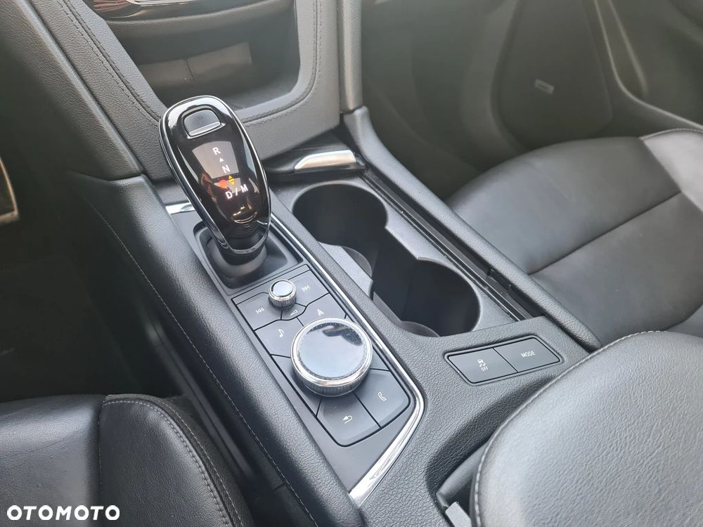 Cadillac XT6 - 32