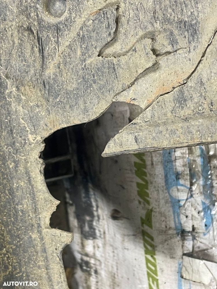 Scut lateral dreapta 1K0825212 Skoda Octavia 2 [2004 - 2008] 2.0 tdi - 5