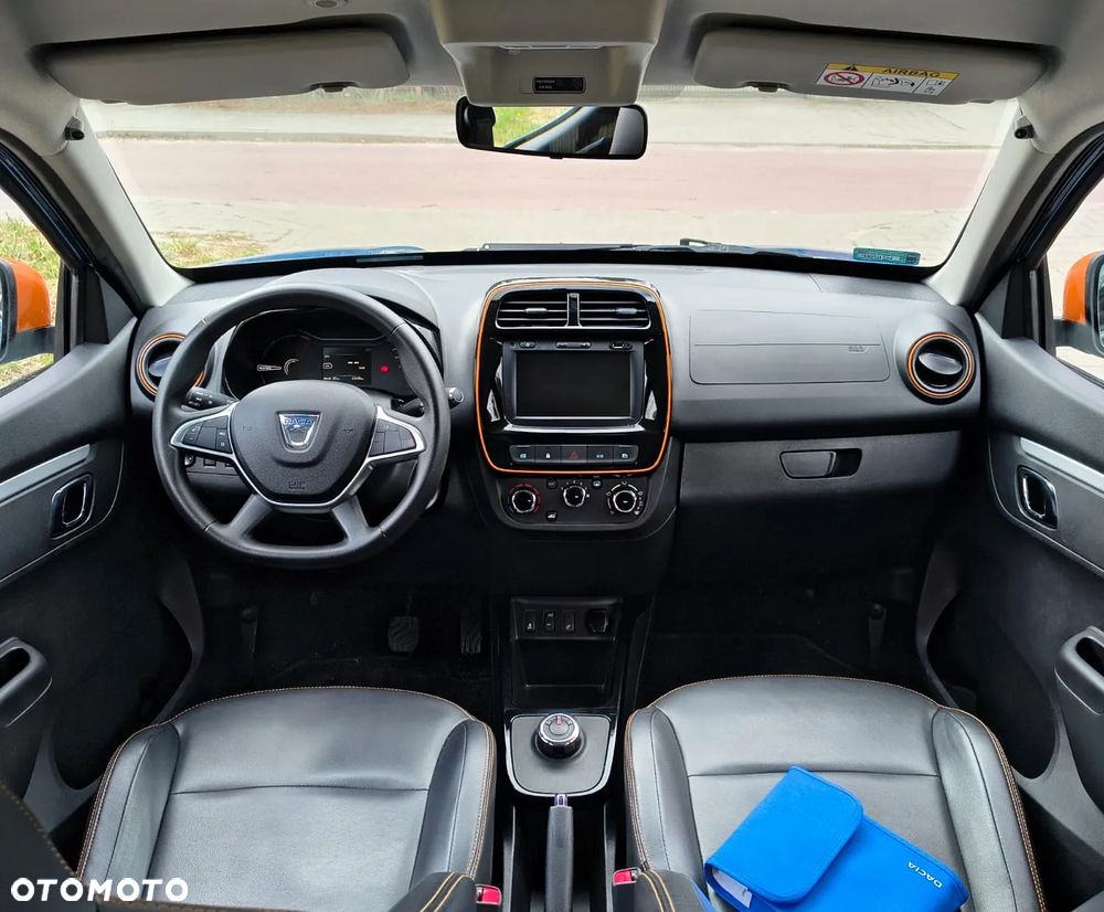 Dacia Spring 27.4kWh Comfort Plus - 11