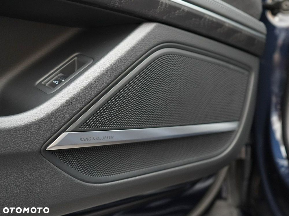 Audi A8 - 14