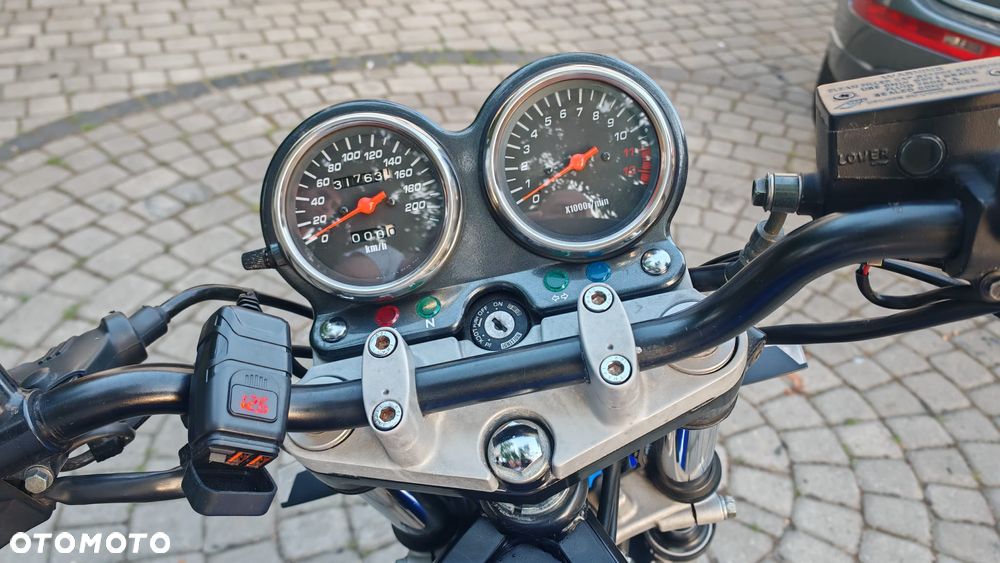 Suzuki GS - 7