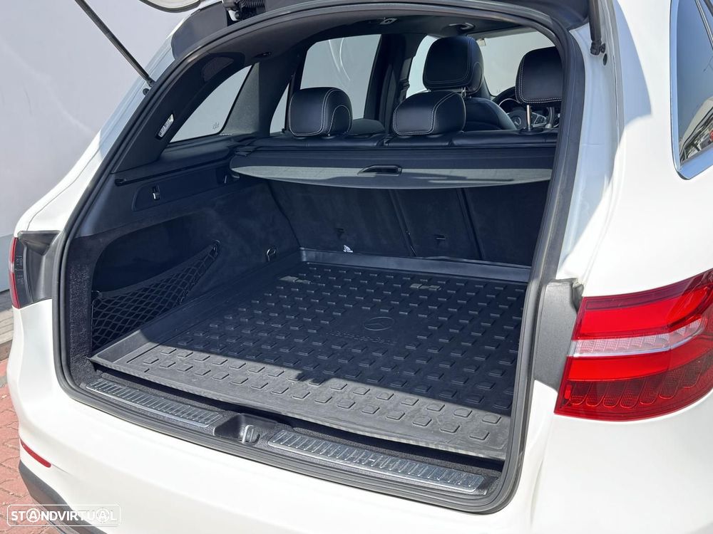 Mercedes-Benz GLC 220 d 4Matic 9G-TRONIC AMG Line - 34