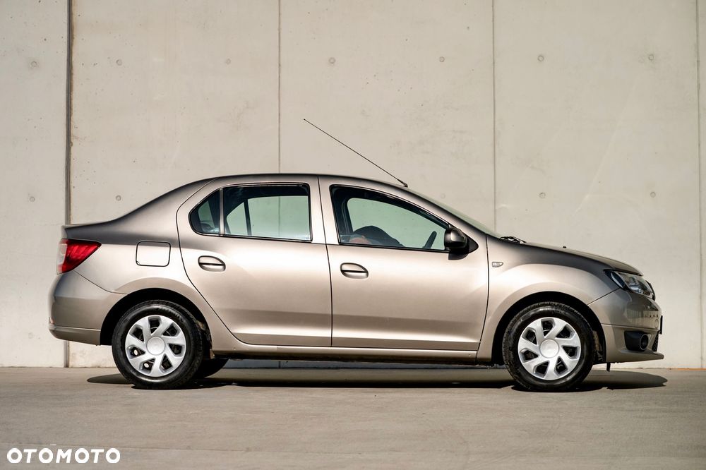 Dacia Logan 1.2 16V Ambiance - 16