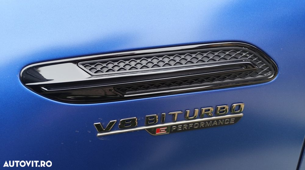 Mercedes-Benz AMG GT 4-door Coupe - 3