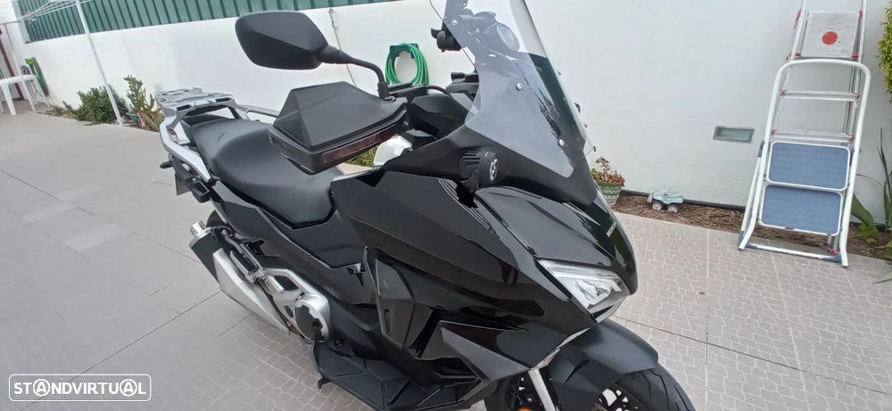 Honda Forza - 31