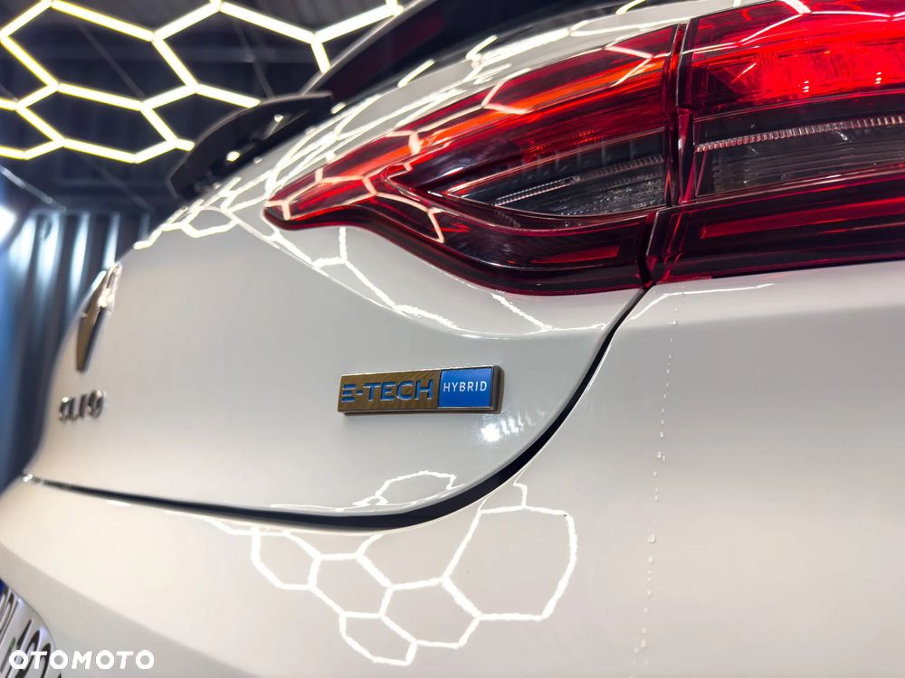 Renault Clio E-TECH Hybrid 140 EXPERIENCE - 11