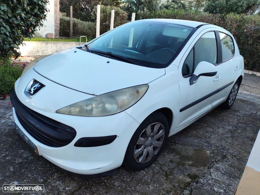 Peugeot 207 1.4 HDi Urban - 1