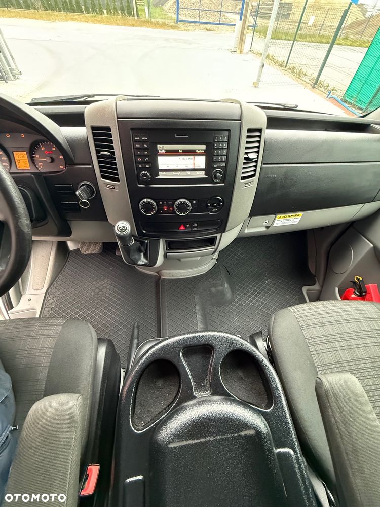 Mercedes-Benz Sprinter maxi - 24